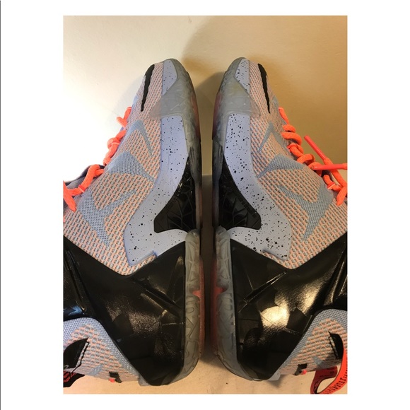 NIKE 684593 488 LEBRON JAMES 12 Easter 9.5 ✨SOLD✨ - Picture 6 of 8